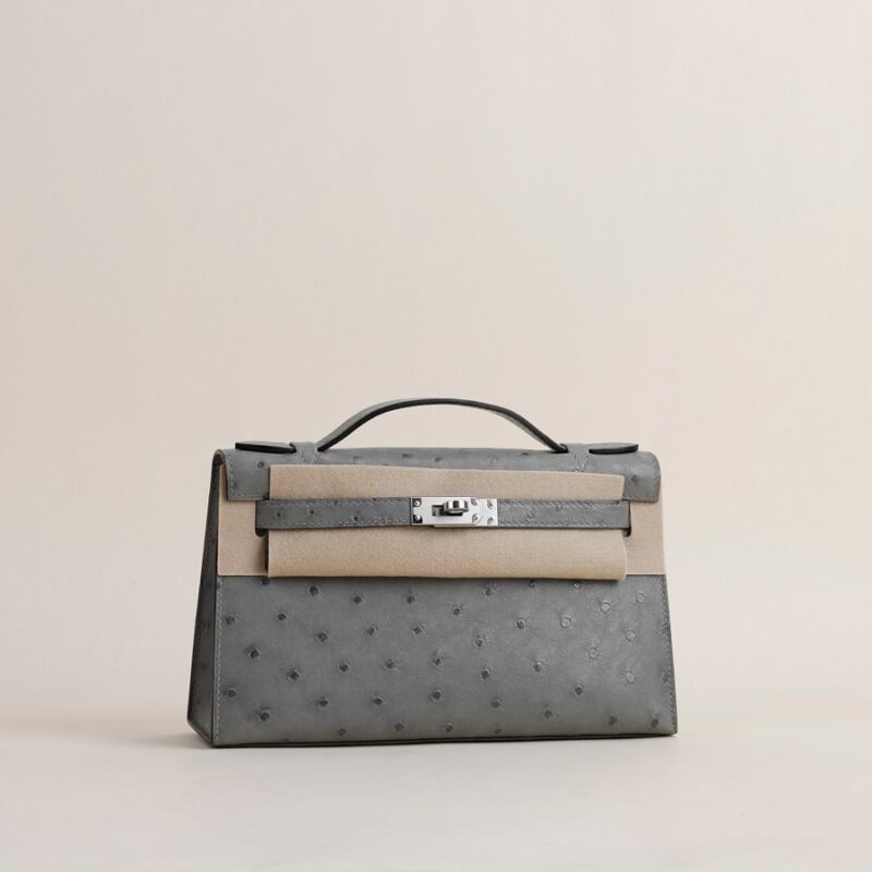 Kelly pochette Ostrich 4Z Gris Mouette PHW