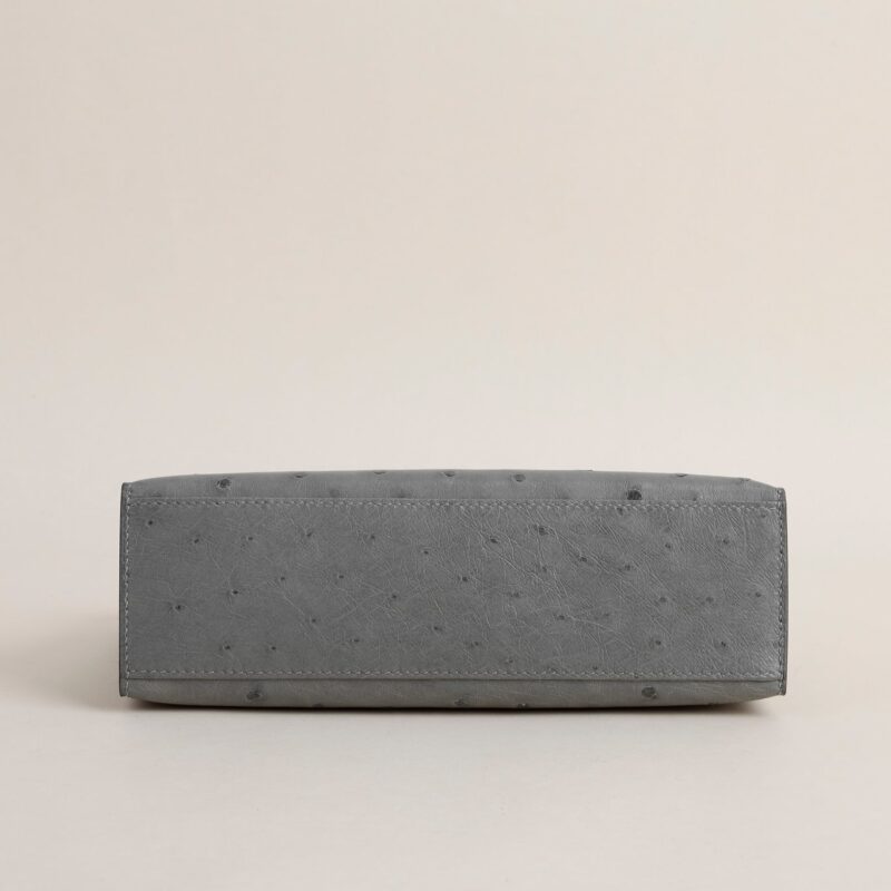 Kelly pochette Ostrich 4Z Gris Mouette PHW