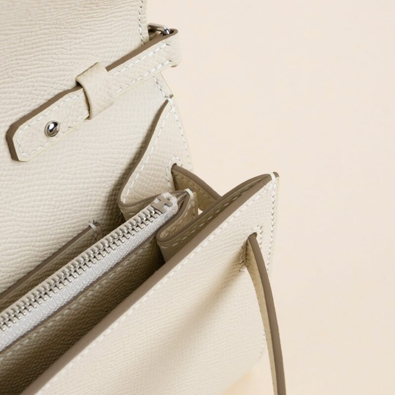 Kelly to go Epsom 10 Craie PHW