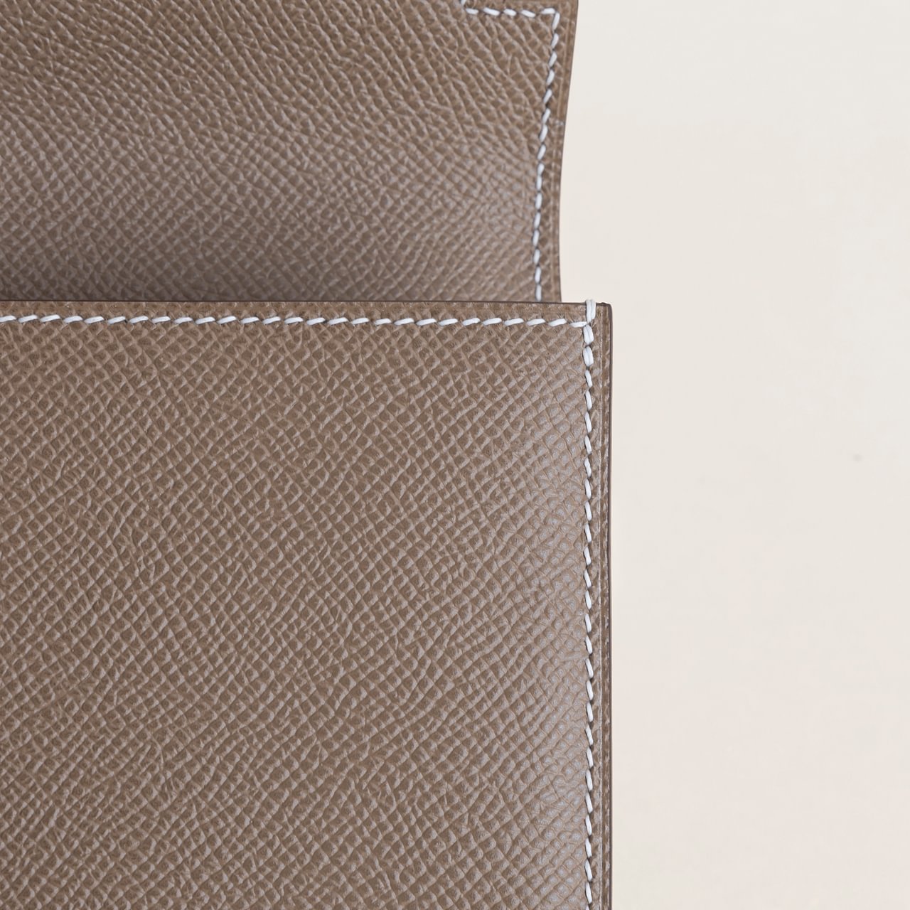 Kelly wallet Epsom CK18 Etoupe PHW